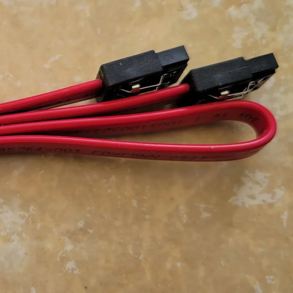 Foxconn C95764-001 SATA Cable 0941